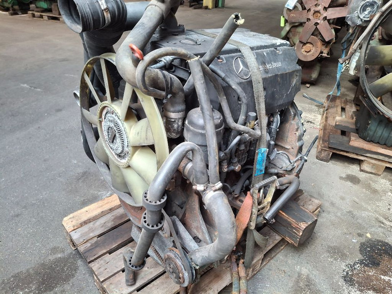 Mercedes-Benz OM904LA - Motor: bilde 1 Mercedes-Benz OM904LA - Motor: bilde 1