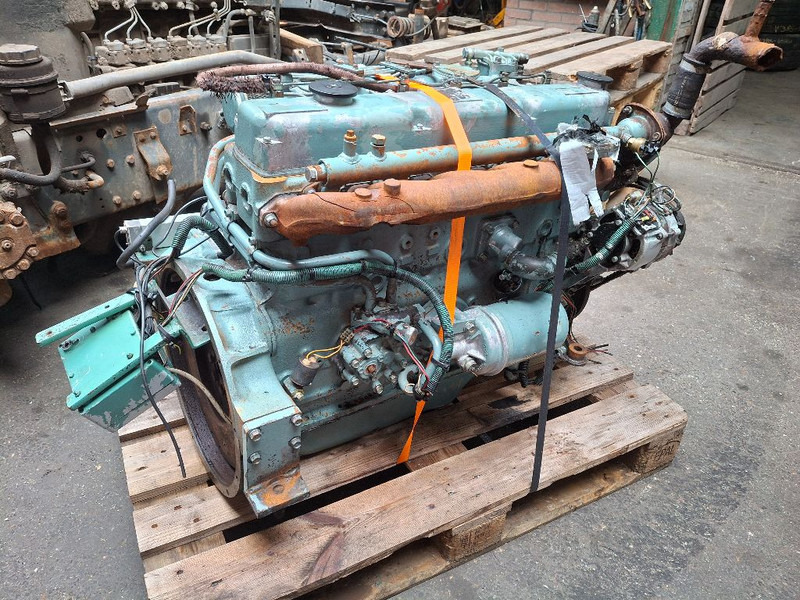 Mitsubishi 6DS70-P - Motor: bilde 1 Mitsubishi 6DS70-P - Motor: bilde 1