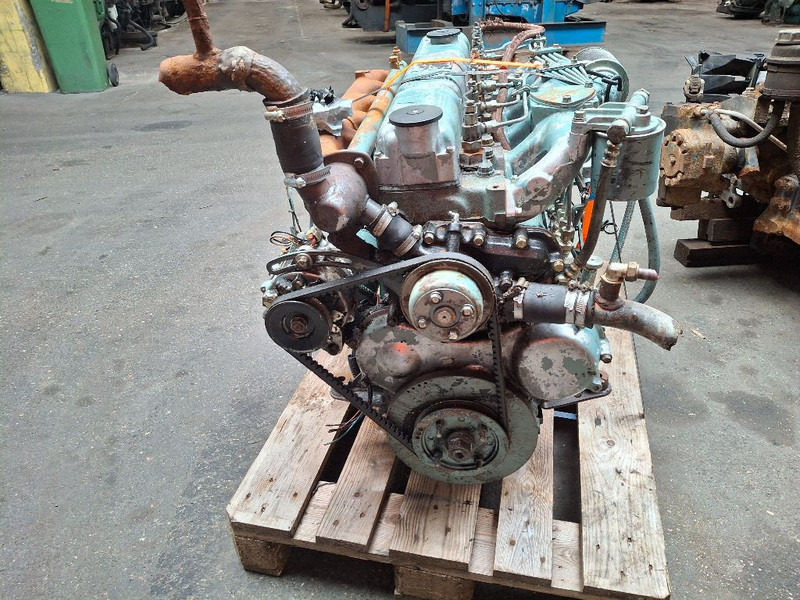 Mitsubishi 6DS70-P - Motor: bilde 4 Mitsubishi 6DS70-P - Motor: bilde 4