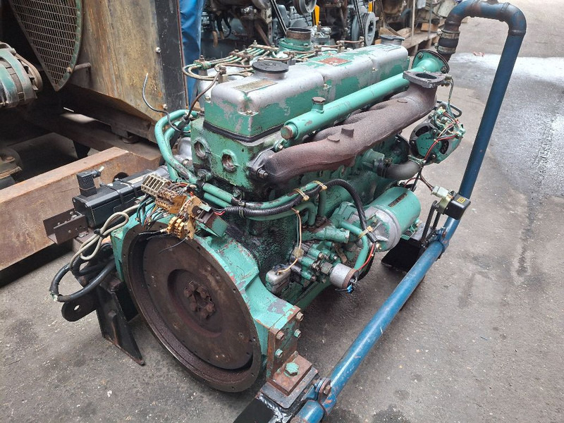 Mitsubishi 6DS70-P - Motor: bilde 1 Mitsubishi 6DS70-P - Motor: bilde 1
