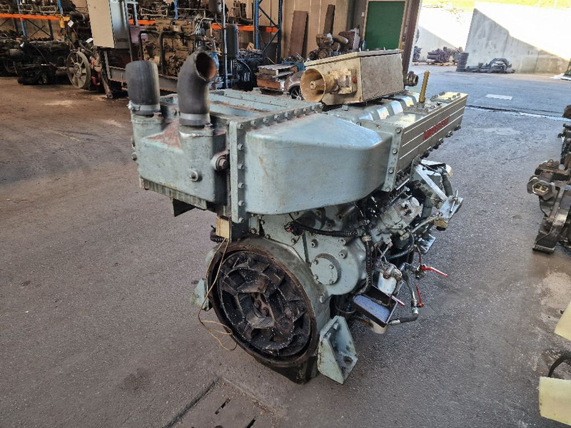 Mitsubishi S6A-300-3 - Motor: bilde 4 Mitsubishi S6A-300-3 - Motor: bilde 4