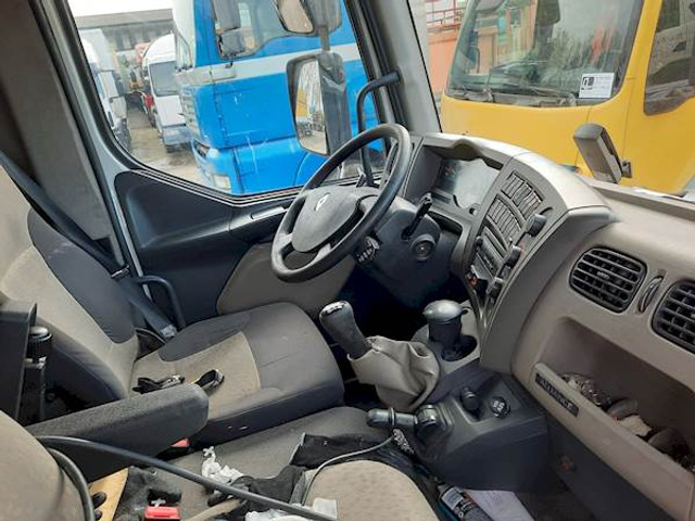 Renault MIDLUM 220 - Chassis lastebil: bilde 4 Renault MIDLUM 220 - Chassis lastebil: bilde 4