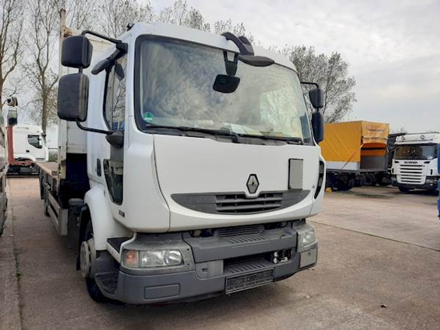 Renault MIDLUM 220 - Chassis lastebil: bilde 3 Renault MIDLUM 220 - Chassis lastebil: bilde 3