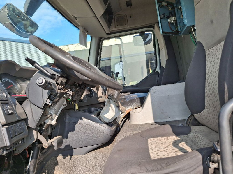 Renault MIDLUM 280DXI - Tankbil: bilde 3 Renault MIDLUM 280DXI - Tankbil: bilde 3