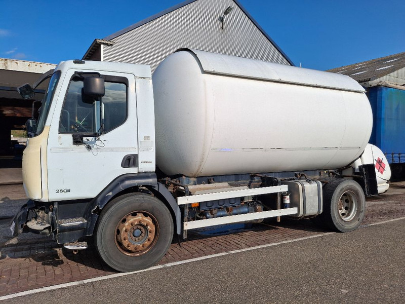 Renault MIDLUM 280DXI - Tankbil: bilde 2 Renault MIDLUM 280DXI - Tankbil: bilde 2
