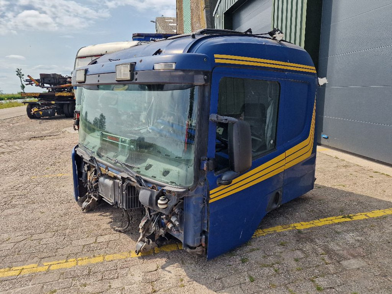 Scania R124 SLEEPER CAB - Førerhus og interiør: bilde 2 Scania R124 SLEEPER CAB - Førerhus og interiør: bilde 2