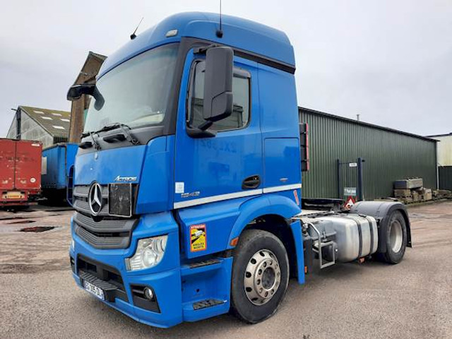 Mercedes-Benz ACTROS 1843 - Trekkvogn: bilde 2 Mercedes-Benz ACTROS 1843 - Trekkvogn: bilde 2