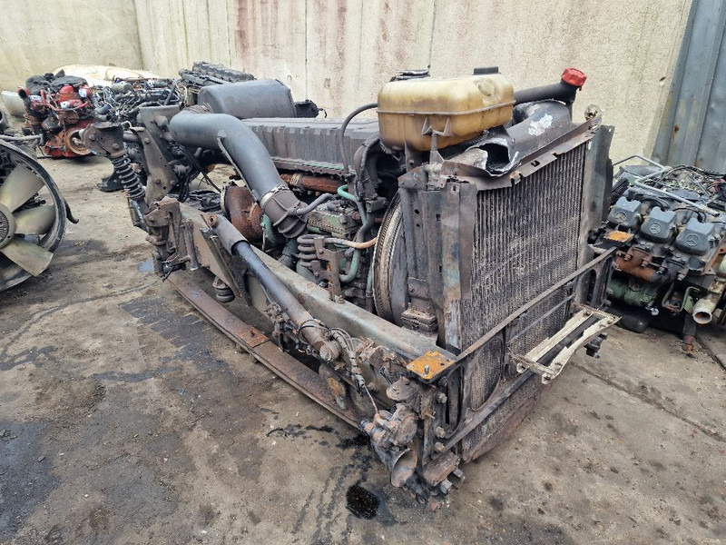 Volvo D12C380 - Motor: bilde 2 Volvo D12C380 - Motor: bilde 2