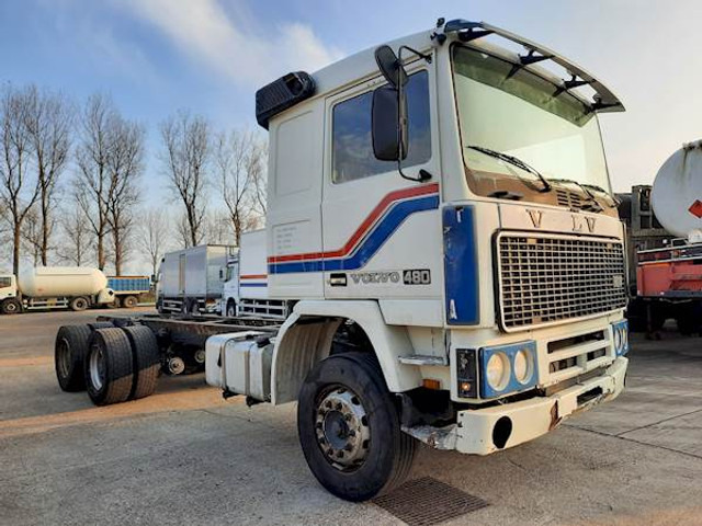 Volvo F 12 6*4 STEEL SUSPENSION - Chassis lastebil: bilde 4 Volvo F 12 6*4 STEEL SUSPENSION - Chassis lastebil: bilde 4