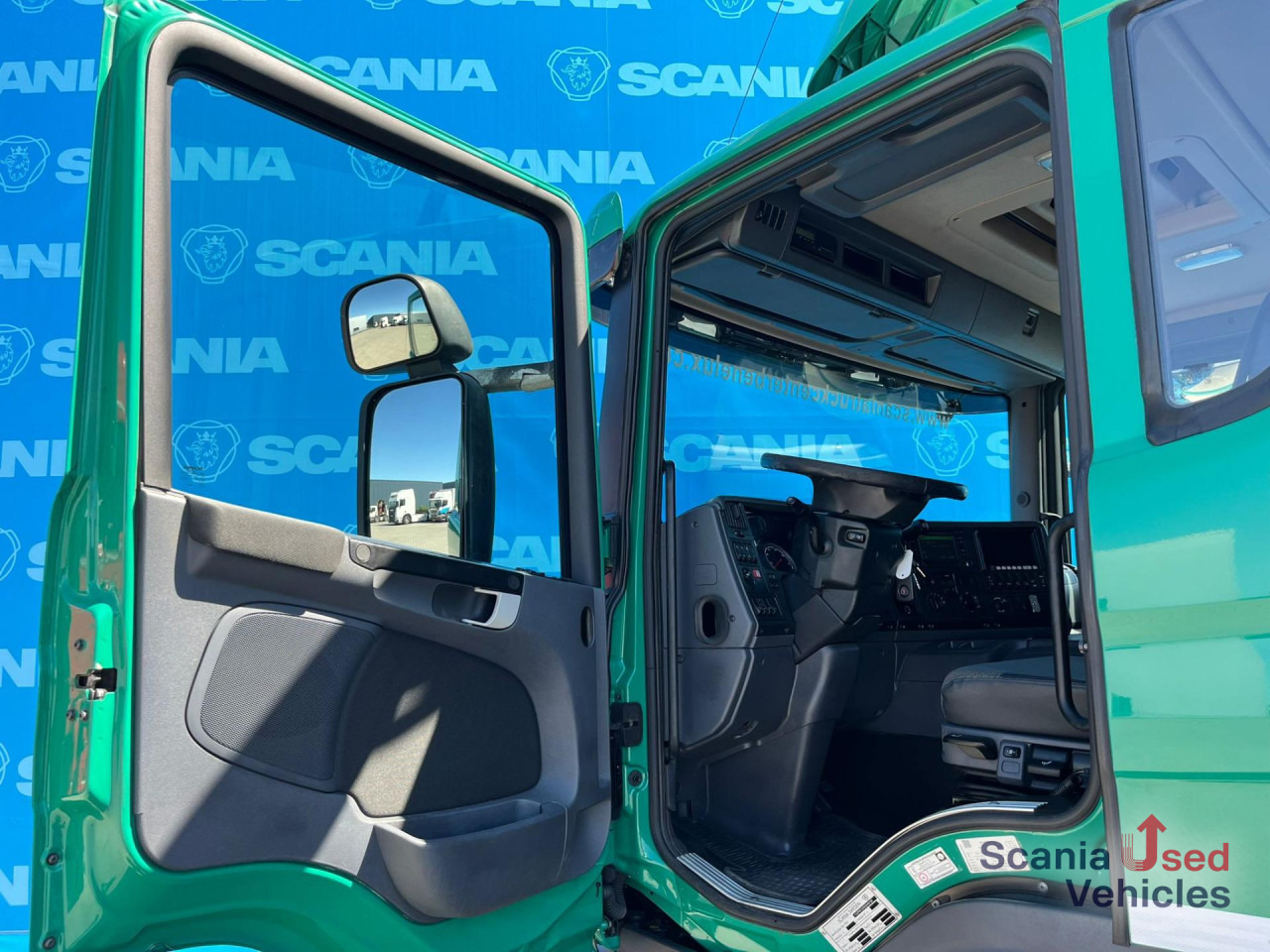 SCANIA P 320 DB6x2*4MNB RETARDER FULL AIR 8T TAIL LIFT 2T - Chassis lastebil: bilde 3 SCANIA P 320 DB6x2*4MNB RETARDER FULL AIR 8T TAIL LIFT 2T - Chassis lastebil: bilde 3