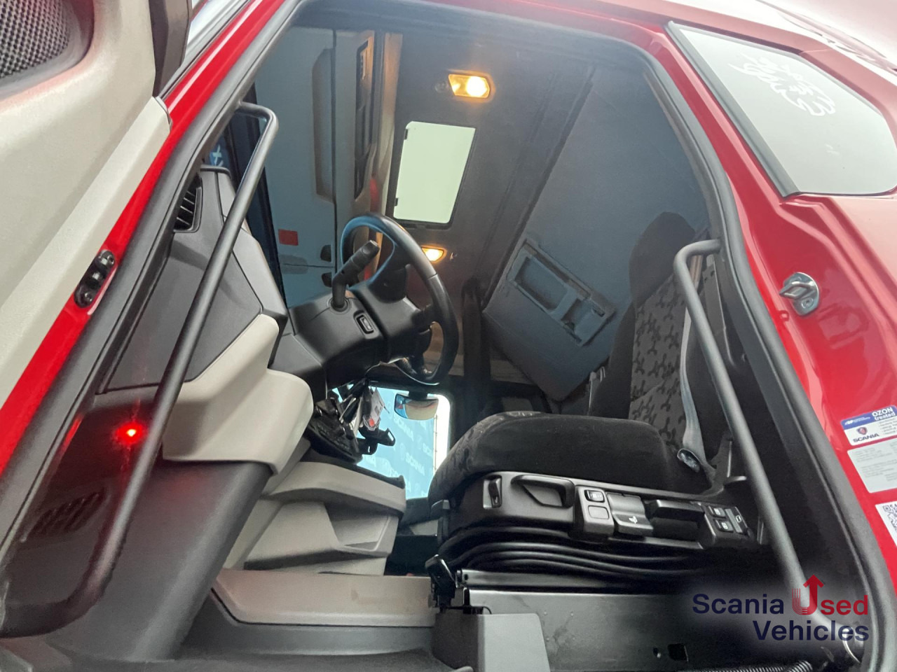 SCANIA R 460 A4x2NA RETARDER PTO PARK AIRCO SUPER! - Trekkvogn: bilde 5 SCANIA R 460 A4x2NA RETARDER PTO PARK AIRCO SUPER! - Trekkvogn: bilde 5