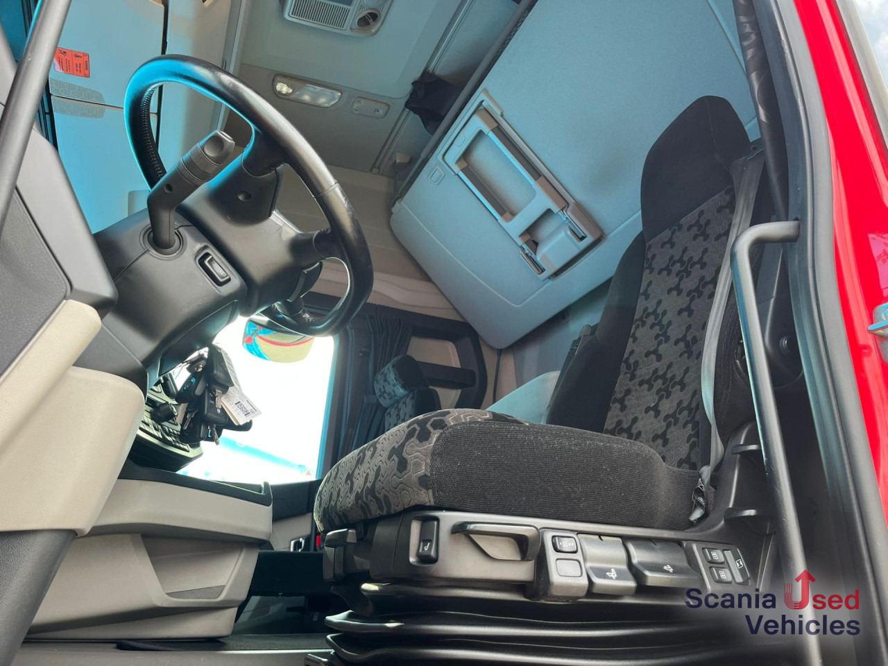 SCANIA R 500 A4x2NA RETARDER LED NAVI PTO - Trekkvogn: bilde 2 SCANIA R 500 A4x2NA RETARDER LED NAVI PTO - Trekkvogn: bilde 2