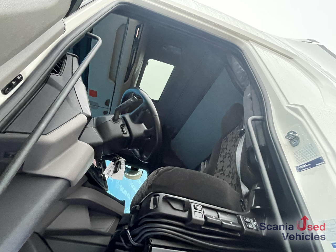 SCANIA S 500 A4x2NB DIFF-L RETARDER FULL AIR ACC 8T - Trekkvogn: bilde 5 SCANIA S 500 A4x2NB DIFF-L RETARDER FULL AIR ACC 8T - Trekkvogn: bilde 5