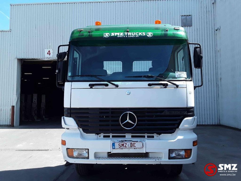 Mercedes-Benz Actros 1831 manual lames airco belgium truck - Container-transport/ Vekselflak lastebil: bilde 2 Mercedes-Benz Actros 1831 manual lames airco belgium truck - Container-transport/ Vekselflak lastebil: bilde 2