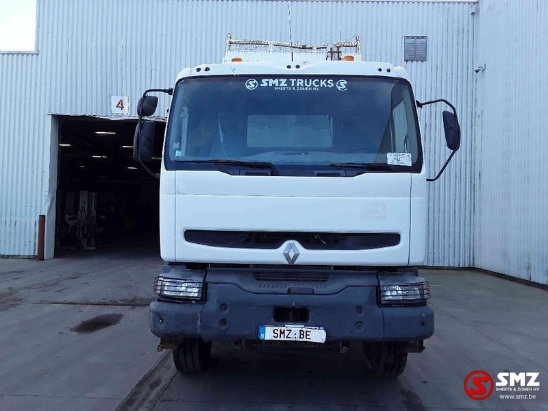 Renault Kerax 420 6x4 - Tippbil, Kranbil: bilde 2 Renault Kerax 420 6x4 - Tippbil, Kranbil: bilde 2