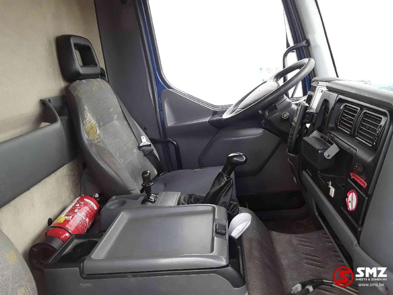 Renault Midlum 210 8000L manual pump - Tankbil: bilde 5 Renault Midlum 210 8000L manual pump - Tankbil: bilde 5