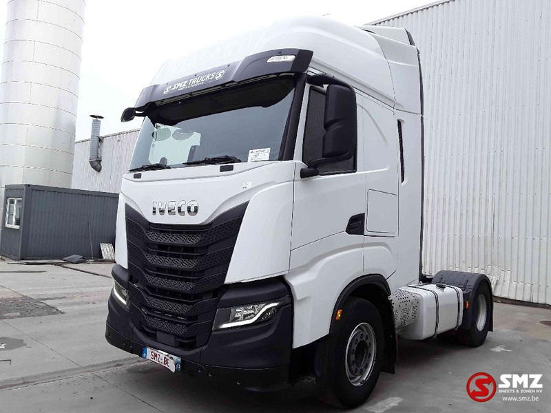 Iveco S-WAY 510 Zf intarder 2 tanks - Trekkvogn: bilde 3 Iveco S-WAY 510 Zf intarder 2 tanks - Trekkvogn: bilde 3