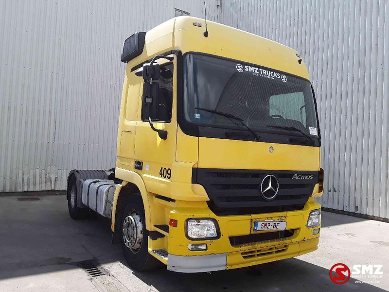 Mercedes-Benz Actros 1841 eps 3 pedals - parabrise cassé - windshield broken - Trekkvogn: bilde 1 Mercedes-Benz Actros 1841 eps 3 pedals - parabrise cassé - windshield broken - Trekkvogn: bilde 1