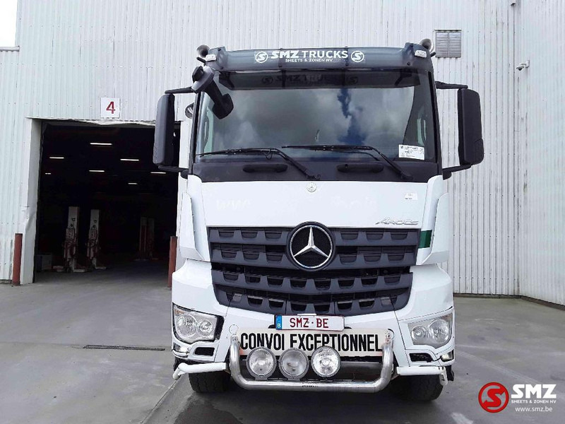 Mercedes-Benz Arocs 3351 lames steel - Trekkvogn: bilde 2 Mercedes-Benz Arocs 3351 lames steel - Trekkvogn: bilde 2