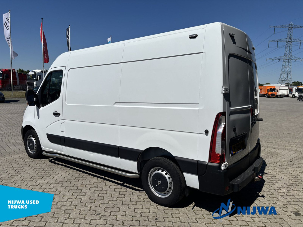 Renault Master T35 170 L2H3 Camera + Trekhaak Kasten - Kassebil: bilde 4 Renault Master T35 170 L2H3 Camera + Trekhaak Kasten - Kassebil: bilde 4