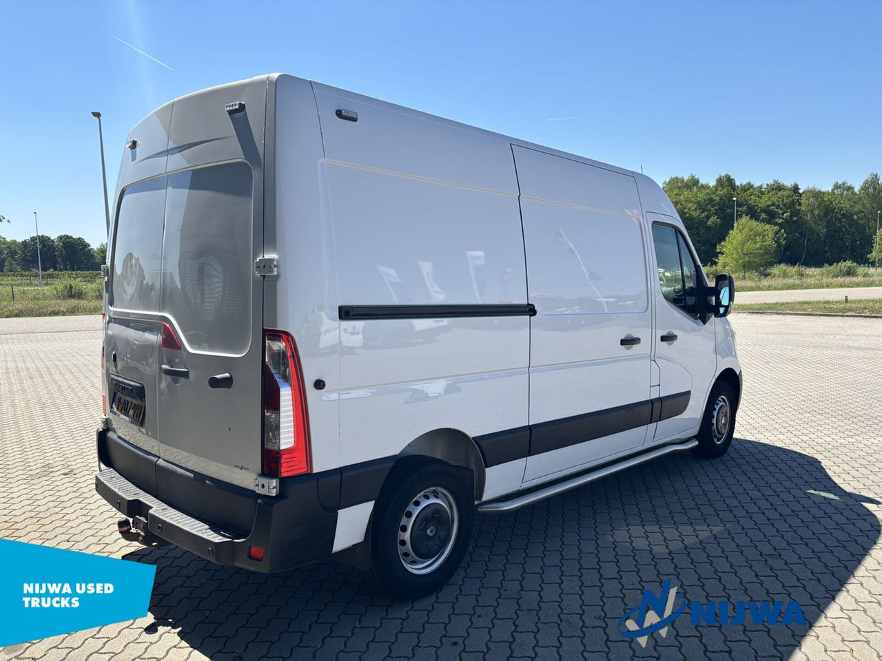 Renault Master T35 170 L2H3 Camera + Trekhaak Kasten - Kassebil: bilde 3 Renault Master T35 170 L2H3 Camera + Trekhaak Kasten - Kassebil: bilde 3