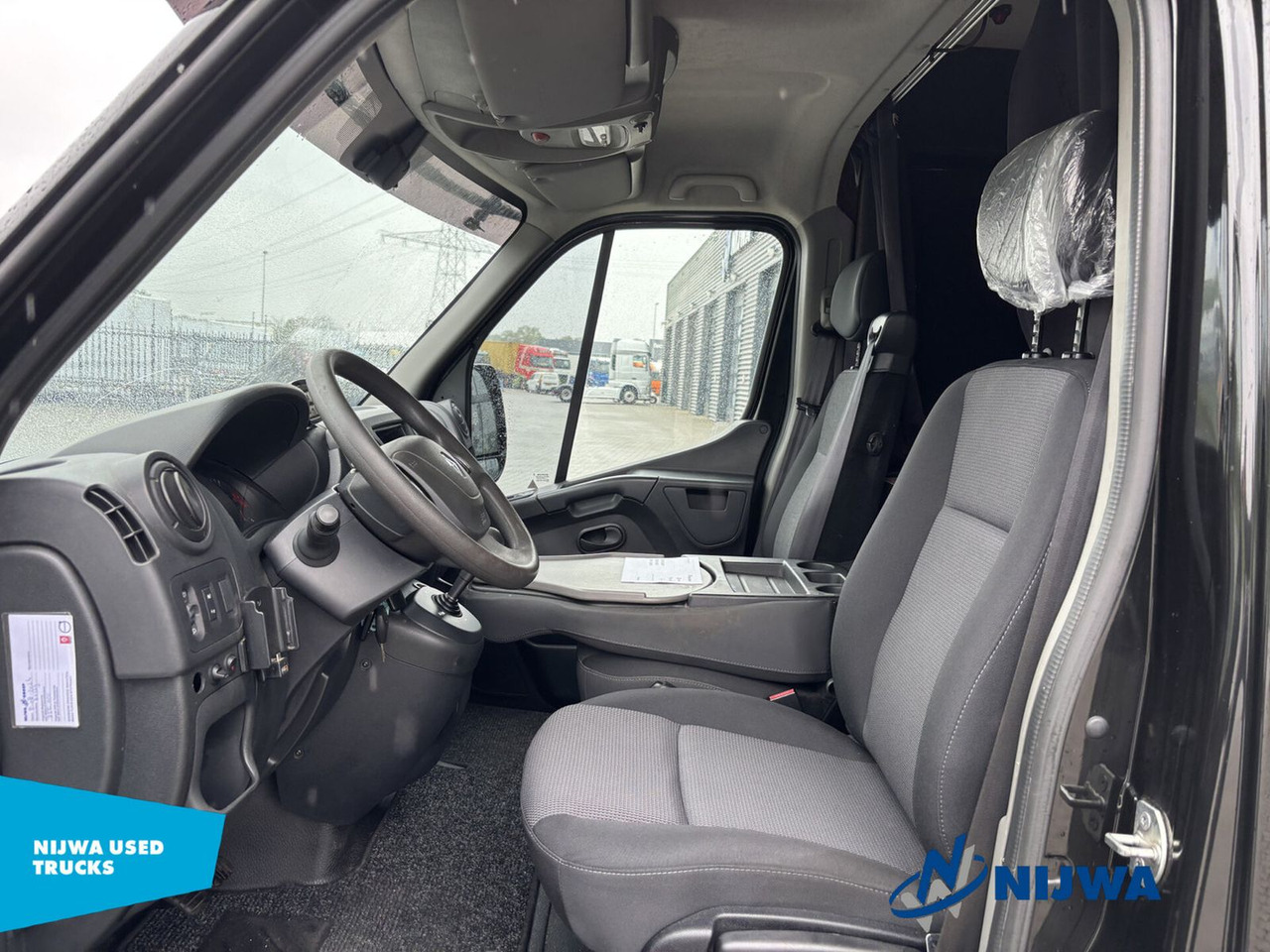 Renault Master T35 170 L3H3 Automaat + Trekhaak Kasten - Kassebil: bilde 5 Renault Master T35 170 L3H3 Automaat + Trekhaak Kasten - Kassebil: bilde 5