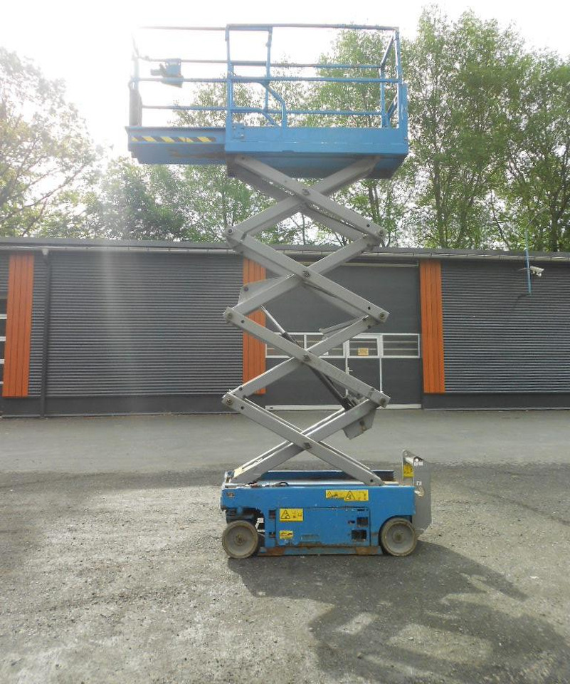 Genie GS 1932, Scherenarbeitsbühne Genie 8 m Genie GS 1932, Scherenarbeitsbühne Genie 8 m - Sakselift: bilde 1 Genie GS 1932, Scherenarbeitsbühne Genie 8 m Genie GS 1932, Scherenarbeitsbühne Genie 8 m - Sakselift: bilde 1