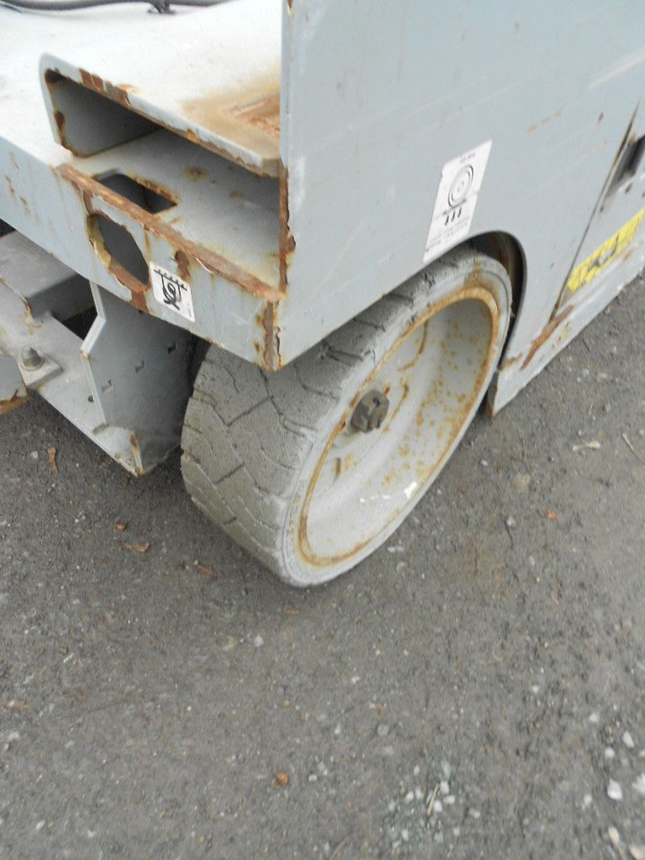 Billift Genie GS 2646, Scherenarbeitsbühne Genie 9,9 m: bilde 8