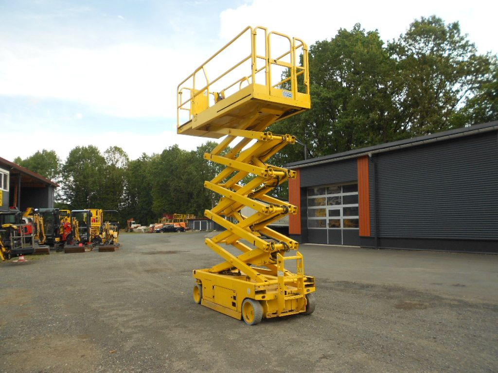 Sakselift Genie GS 3246, Scherenarbeitsbühne Genie 11,9 m: bilde 8