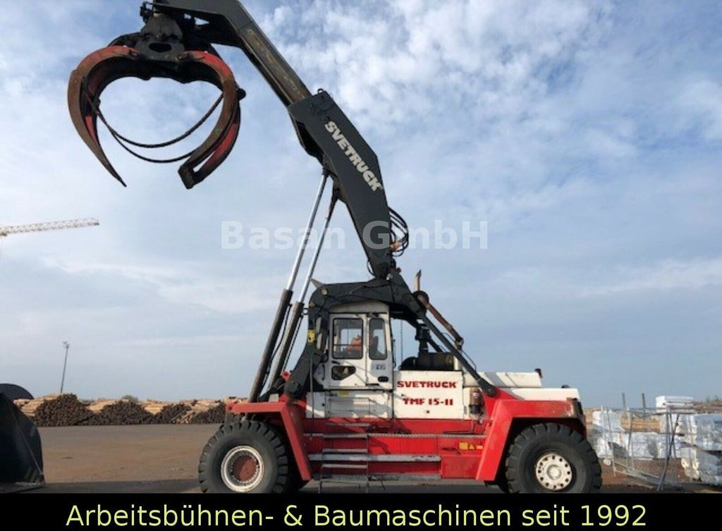 Rundholzstapler/Logstacker Svetruck TMF 15/11-54 - Materialhåndteringsutstyr: bilde 1 Rundholzstapler/Logstacker Svetruck TMF 15/11-54 - Materialhåndteringsutstyr: bilde 1
