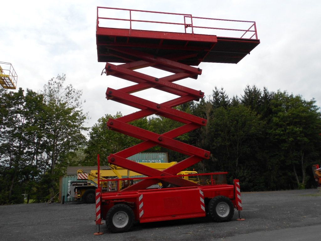 Scherenarbeitsbühne Liftlux SL205-25D4WD, AH 22 Scherenarbeitsbühne Liftlux SL205-25D4WD, AH 22 - Sakselift: bilde 5 Scherenarbeitsbühne Liftlux SL205-25D4WD, AH 22 Scherenarbeitsbühne Liftlux SL205-25D4WD, AH 22 - Sakselift: bilde 5