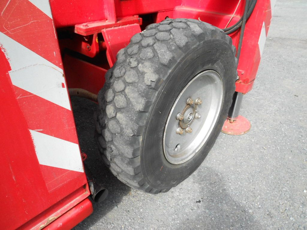 Sakselift Scherenarbeitsbühne Liftlux SL205-25D4WD, AH 22: bilde 10
