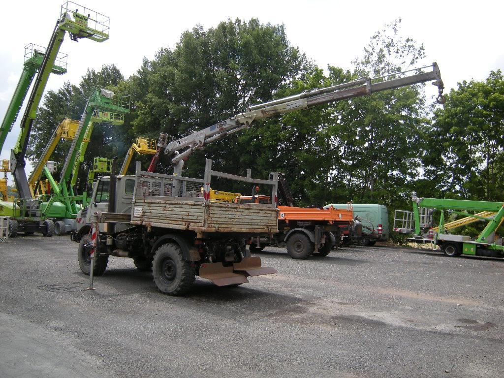 Unimog U1250 mit Kran - Varebil med tipp: bilde 3 Unimog U1250 mit Kran - Varebil med tipp: bilde 3