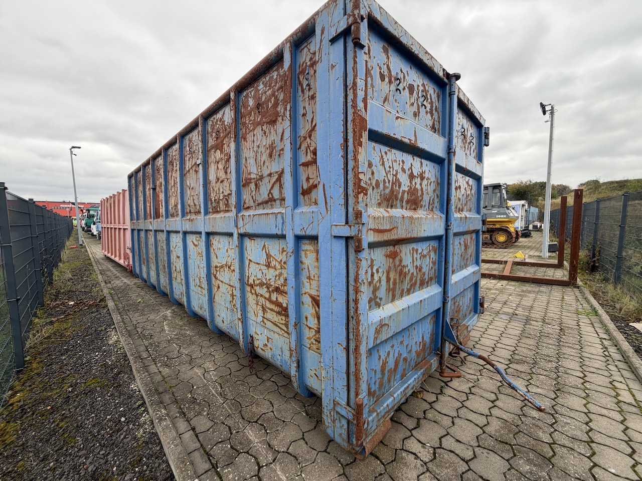 Mercedes-Benz Abrollcontainer Abrollmulde 37 cbm - Lastebil: bilde 2 Mercedes-Benz Abrollcontainer Abrollmulde 37 cbm - Lastebil: bilde 2