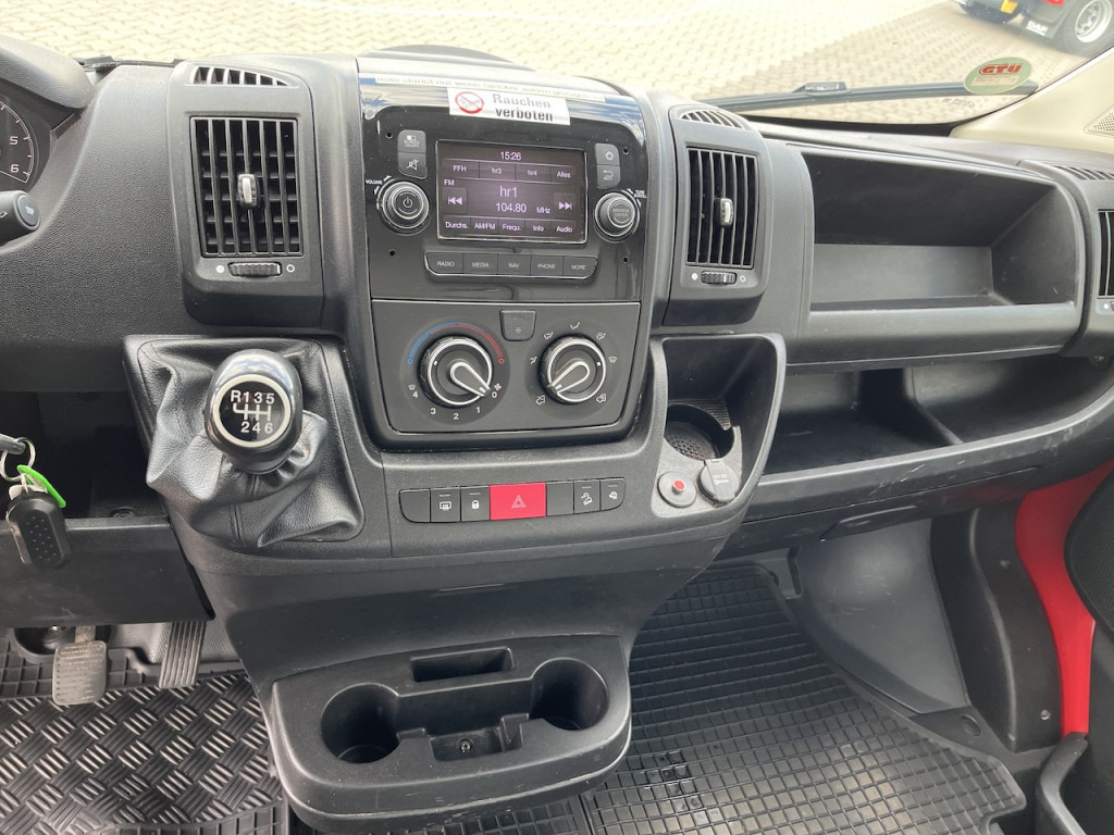 Peugeot Boxer Verkaufsfahrzeug Foodtruck - Matbil: bilde 2 Peugeot Boxer Verkaufsfahrzeug Foodtruck - Matbil: bilde 2