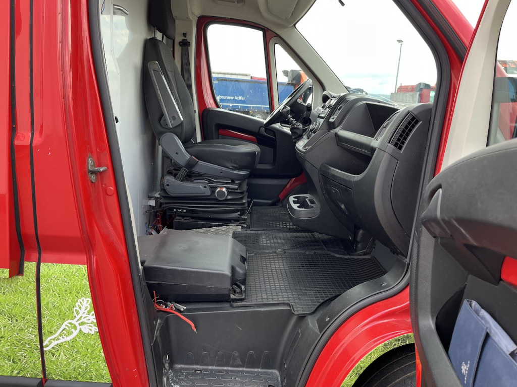 Peugeot Boxer Verkaufsfahrzeug Foodtruck - Matbil: bilde 3 Peugeot Boxer Verkaufsfahrzeug Foodtruck - Matbil: bilde 3