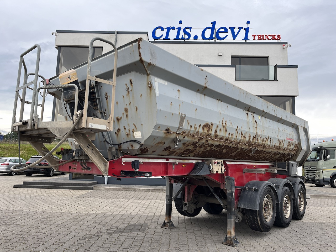 Schwarzmüller SK Kippauflieger Stahlmulde Liftachse - Tippsemi: bilde 1 Schwarzmüller SK Kippauflieger Stahlmulde Liftachse - Tippsemi: bilde 1