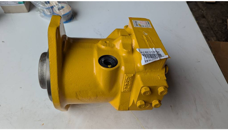 Komatsu D65PX-15 - HYDRAULIC MOTOR ASSY - 708-7L-00040 - Bulldozer: bilde 1 Komatsu D65PX-15 - HYDRAULIC MOTOR ASSY - 708-7L-00040 - Bulldozer: bilde 1