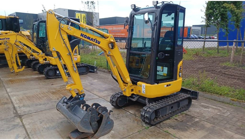Komatsu PC16R-3HS - Minigraver: bilde 1 Komatsu PC16R-3HS - Minigraver: bilde 1