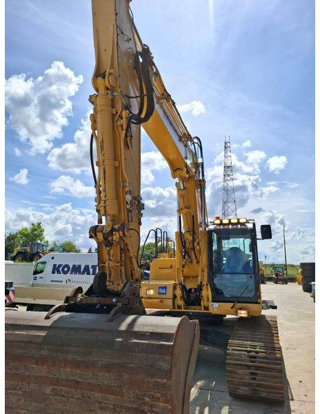 Beltegraver Komatsu PC240LC-10: bilde 6