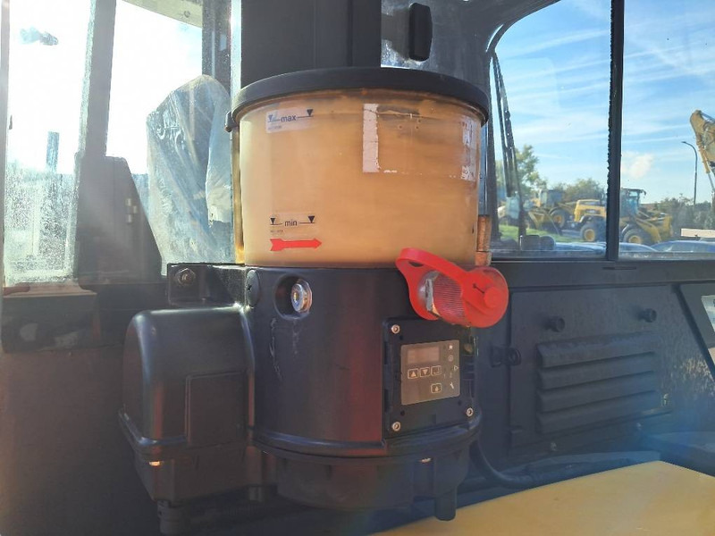 Komatsu PC50MR-2 - Minigraver: bilde 2 Komatsu PC50MR-2 - Minigraver: bilde 2