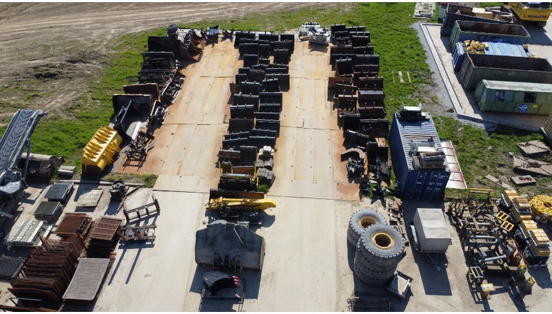 Quick COUPLERS & BUCKETS (+200 units) - Skuffe for Bygg og anlegg: bilde 1 Quick COUPLERS & BUCKETS (+200 units) - Skuffe for Bygg og anlegg: bilde 1