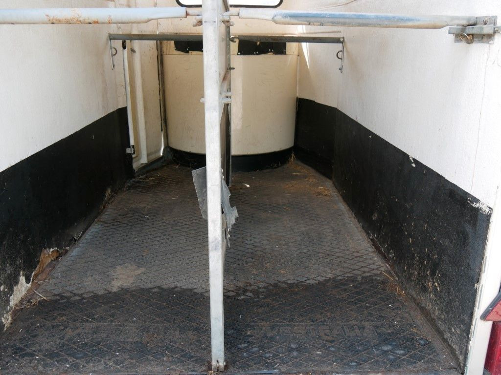 Westfalia Vollpoly 2 Pferde mit Sattelkammer - Hestehenger: bilde 4 Westfalia Vollpoly 2 Pferde mit Sattelkammer - Hestehenger: bilde 4