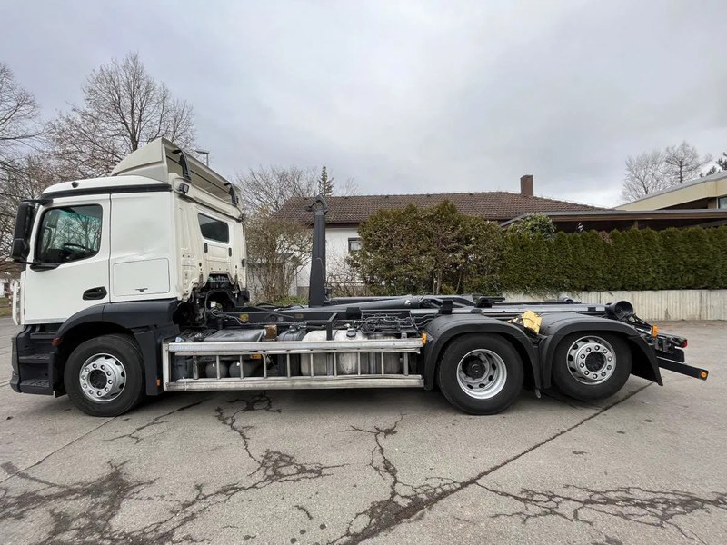 Mercedes-Benz Actros 2543 BL 6x2 MEILLER Abroller TÜV NEU! - Krokbil: bilde 2 Mercedes-Benz Actros 2543 BL 6x2 MEILLER Abroller TÜV NEU! - Krokbil: bilde 2