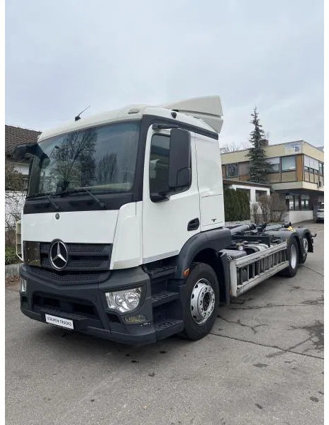 Mercedes-Benz Actros 2543 BL 6x2 MEILLER Abroller TÜV NEU! - Krokbil: bilde 1 Mercedes-Benz Actros 2543 BL 6x2 MEILLER Abroller TÜV NEU! - Krokbil: bilde 1