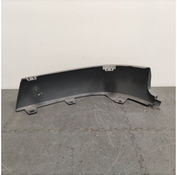 Volvo Volvo - 21316577 - Bumperhoek grijs FH4 / FM4 rechts - Reservedeler for Lastebil: bilde 2 Volvo Volvo - 21316577 - Bumperhoek grijs FH4 / FM4 rechts - Reservedeler for Lastebil: bilde 2