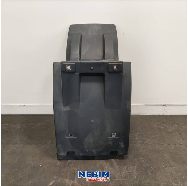 Volvo Volvo - 82637695 - Spatscherm vooras FH4 L / R - Reservedeler for Lastebil: bilde 1 Volvo Volvo - 82637695 - Spatscherm vooras FH4 L / R - Reservedeler for Lastebil: bilde 1