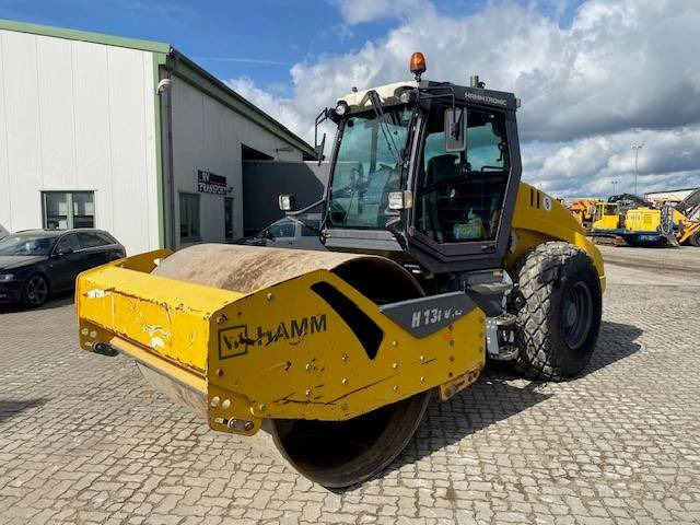 Hamm H13 i V/O MIETE / RENTAL (12005524) - Vals: bilde 1 Hamm H13 i V/O MIETE / RENTAL (12005524) - Vals: bilde 1