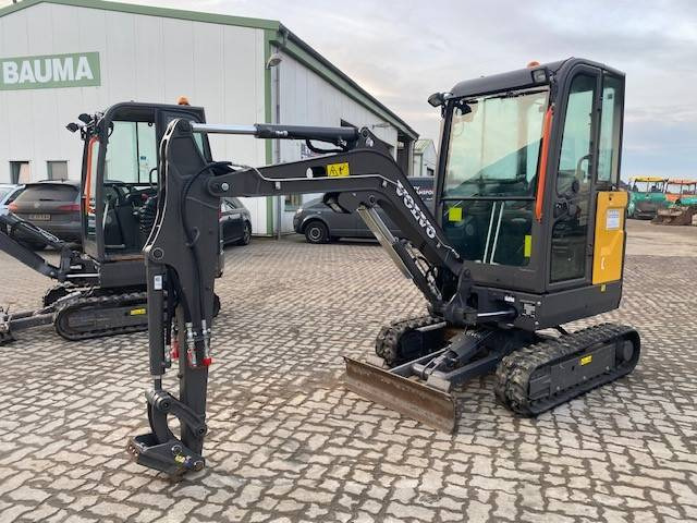 Volvo EC 20 E MIETE / RENTAL (12001812) - Minigraver: bilde 1 Volvo EC 20 E MIETE / RENTAL (12001812) - Minigraver: bilde 1