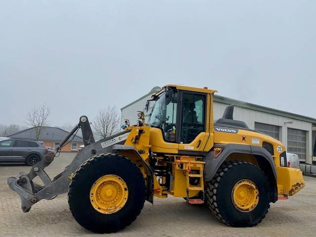Volvo L 120 H MIETE / RENTAL (12000892) - Hjullaster: bilde 2 Volvo L 120 H MIETE / RENTAL (12000892) - Hjullaster: bilde 2